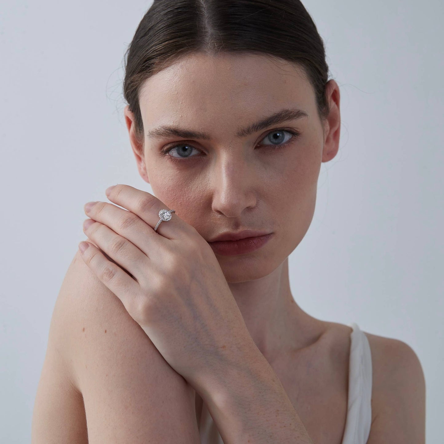 Oval Moissanite Halo Engagement Ring in 925 Sterling Silver